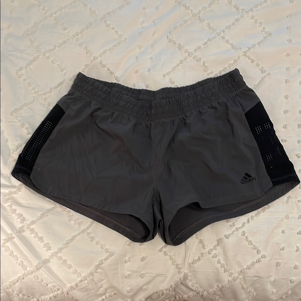 Adidas Gray and Black Athletic Shorts Lightweight large EUC